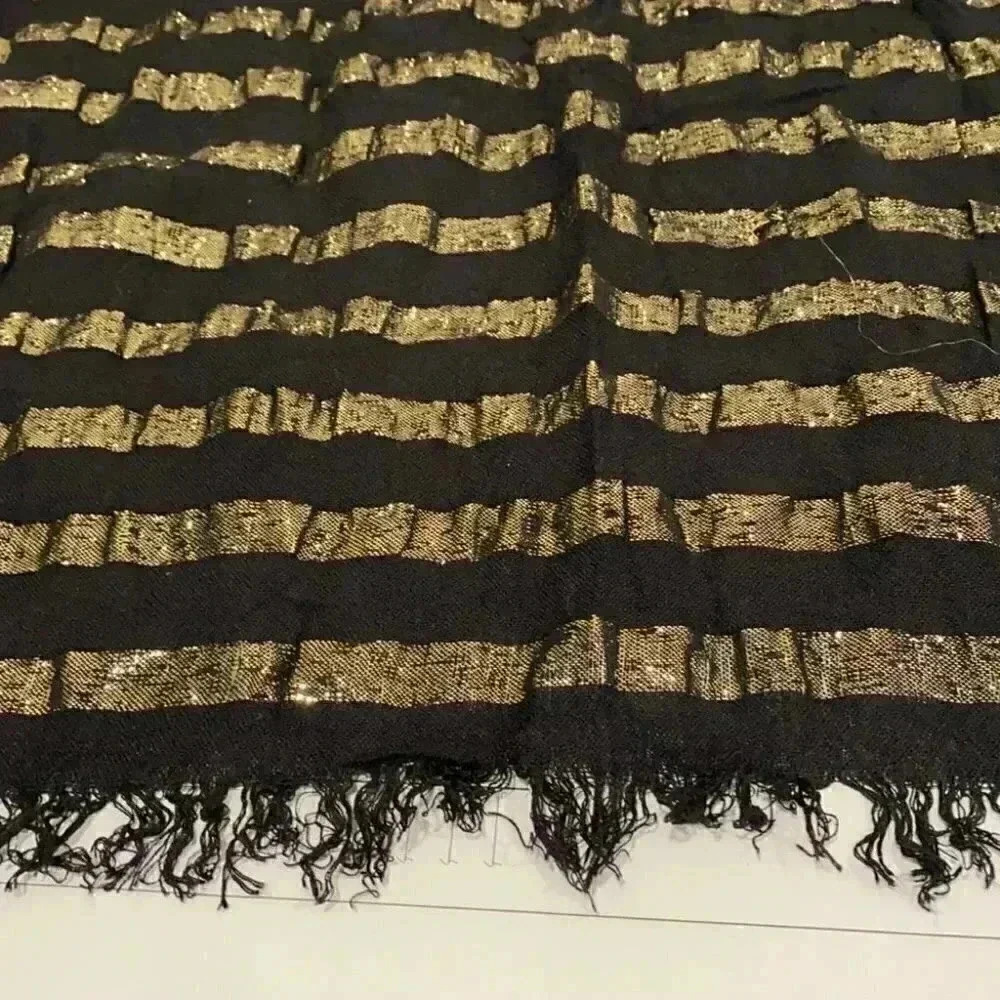 Scarf - Picture 4 of 4